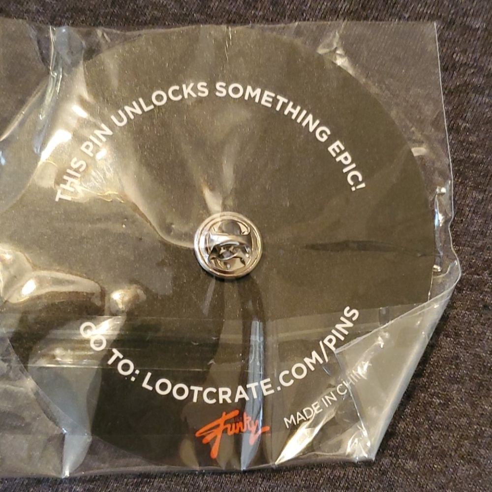 Bomb Pin - Picture 2 of 2